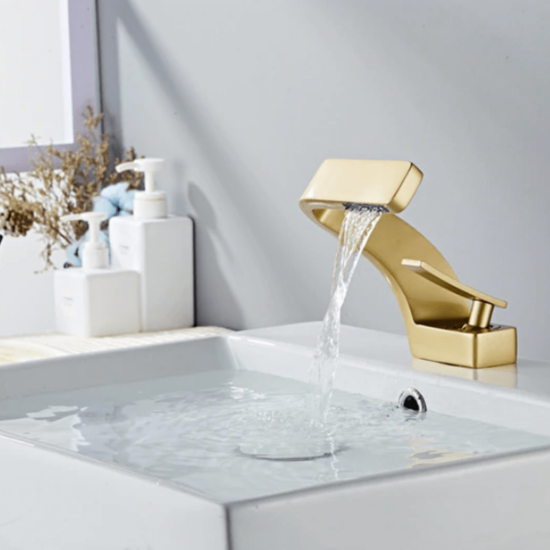 Renaissance Spa Centerset Bathroom Faucet